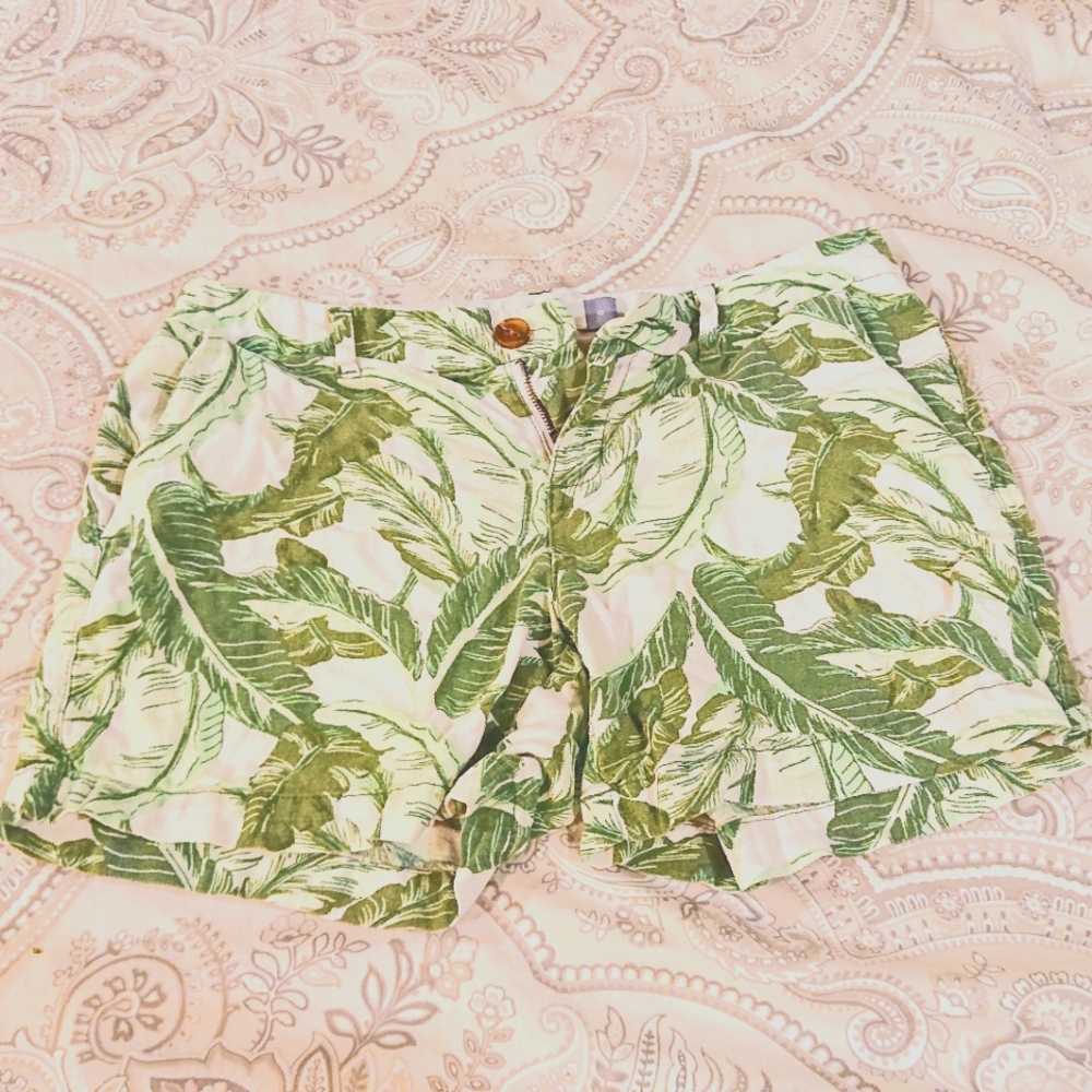 Green and White Palm Tree Old Navy Shorts